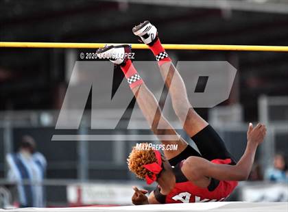 Thumbnail 3 in Alta Loma vs. Colony @ Ayala Tri Meet photogallery.