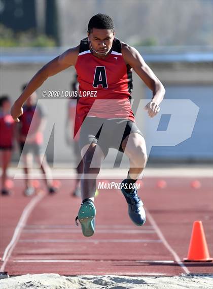 Thumbnail 1 in Alta Loma vs. Colony @ Ayala Tri Meet photogallery.