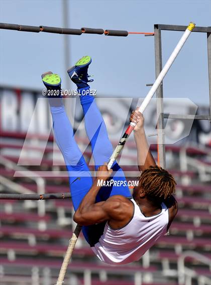 Thumbnail 3 in Alta Loma vs. Colony @ Ayala Tri Meet photogallery.
