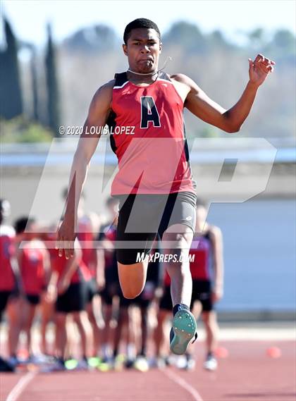 Thumbnail 1 in Alta Loma vs. Colony @ Ayala Tri Meet photogallery.