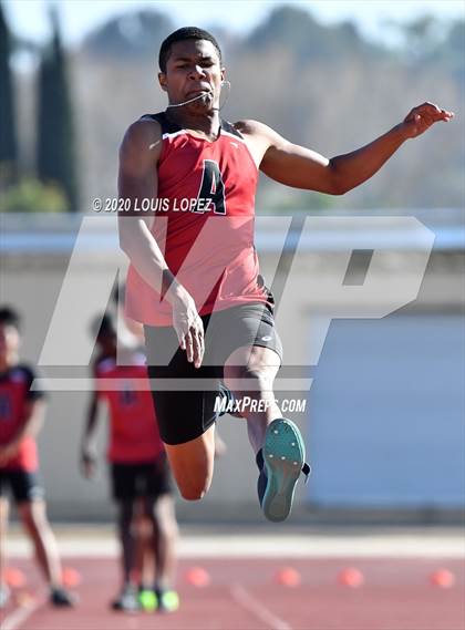 Thumbnail 3 in Alta Loma vs. Colony @ Ayala Tri Meet photogallery.