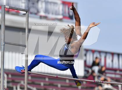 Thumbnail 3 in Alta Loma vs. Colony @ Ayala Tri Meet photogallery.
