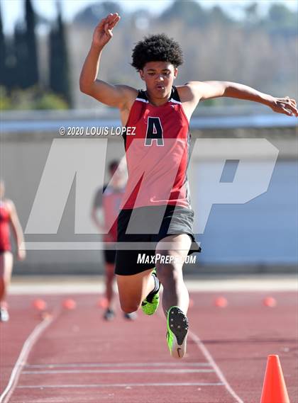 Thumbnail 1 in Alta Loma vs. Colony @ Ayala Tri Meet photogallery.