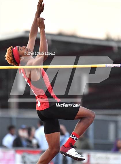 Thumbnail 3 in Alta Loma vs. Colony @ Ayala Tri Meet photogallery.