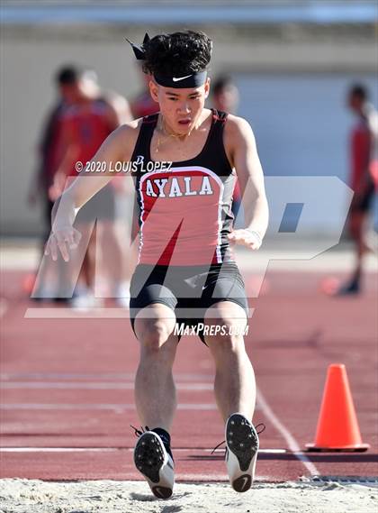 Thumbnail 2 in Alta Loma vs. Colony @ Ayala Tri Meet photogallery.