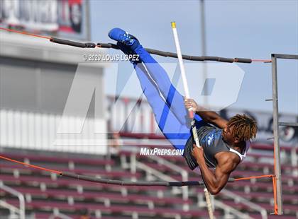 Thumbnail 2 in Alta Loma vs. Colony @ Ayala Tri Meet photogallery.