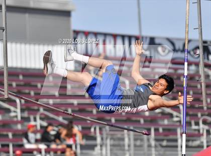 Thumbnail 2 in Alta Loma vs. Colony @ Ayala Tri Meet photogallery.