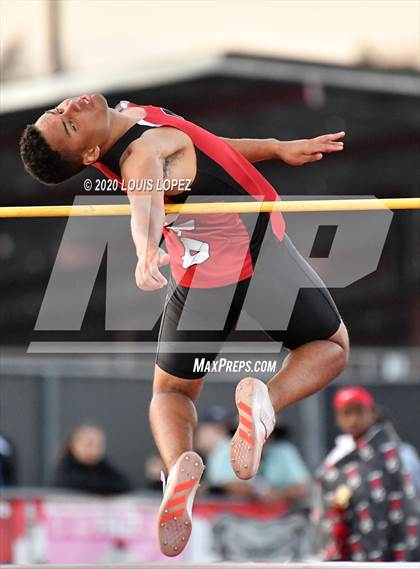 Thumbnail 1 in Alta Loma vs. Colony @ Ayala Tri Meet photogallery.