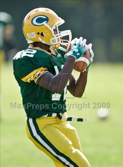 Thumbnail 2 in Staples @ Trinity Catholic photogallery.
