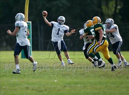 Thumbnail 2 in Staples @ Trinity Catholic photogallery.