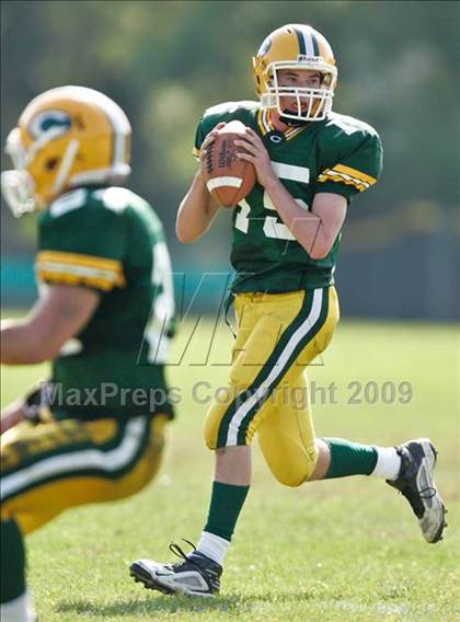 Thumbnail 2 in Staples @ Trinity Catholic photogallery.