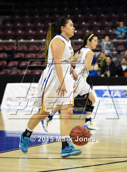 Thumbnail 3 in Phoenix Country Day vs. Phoenix Christian (AIA D4 Semifinal) photogallery.