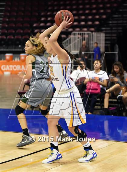 Thumbnail 1 in Phoenix Country Day vs. Phoenix Christian (AIA D4 Semifinal) photogallery.