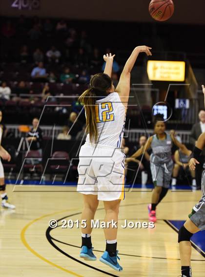 Thumbnail 2 in Phoenix Country Day vs. Phoenix Christian (AIA D4 Semifinal) photogallery.