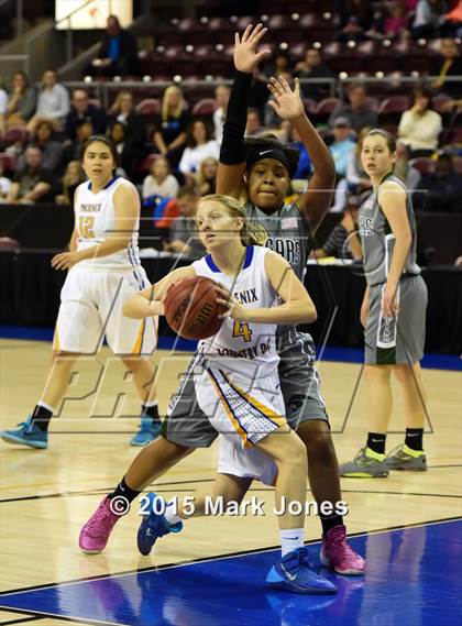Thumbnail 3 in Phoenix Country Day vs. Phoenix Christian (AIA D4 Semifinal) photogallery.