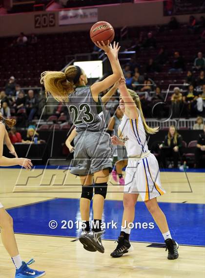 Thumbnail 2 in Phoenix Country Day vs. Phoenix Christian (AIA D4 Semifinal) photogallery.