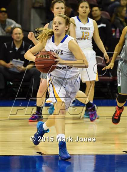Thumbnail 1 in Phoenix Country Day vs. Phoenix Christian (AIA D4 Semifinal) photogallery.