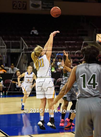 Thumbnail 3 in Phoenix Country Day vs. Phoenix Christian (AIA D4 Semifinal) photogallery.