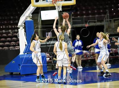 Thumbnail 2 in Phoenix Country Day vs. Phoenix Christian (AIA D4 Semifinal) photogallery.