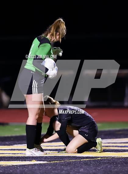 Thumbnail 2 in Menlo School @ Mountain View (CCS Open Division Quarterfinal) photogallery.