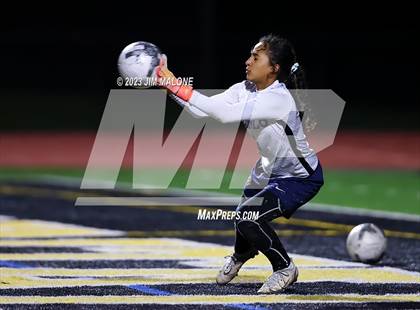 Thumbnail 3 in Menlo School @ Mountain View (CCS Open Division Quarterfinal) photogallery.