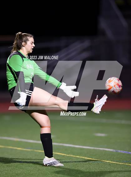 Thumbnail 2 in Menlo School @ Mountain View (CCS Open Division Quarterfinal) photogallery.