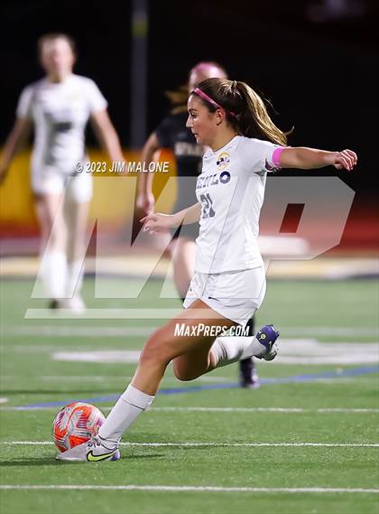 Thumbnail 3 in Menlo School @ Mountain View (CCS Open Division Quarterfinal) photogallery.
