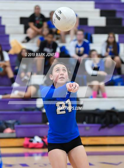 Thumbnail 3 in Kingman @ Northwest Christian photogallery.