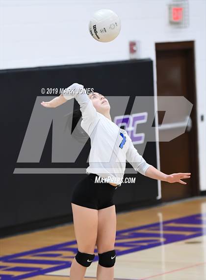 Thumbnail 3 in Kingman @ Northwest Christian photogallery.