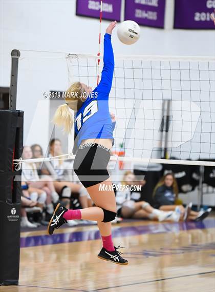 Thumbnail 3 in Kingman @ Northwest Christian photogallery.