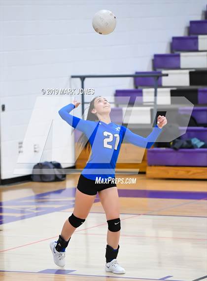 Thumbnail 2 in Kingman @ Northwest Christian photogallery.