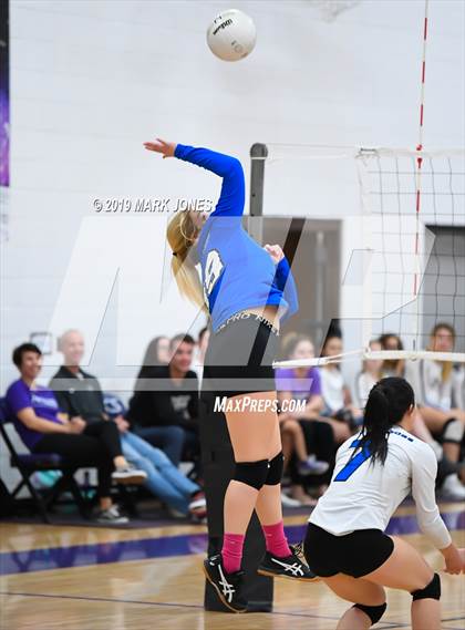 Thumbnail 3 in Kingman @ Northwest Christian photogallery.