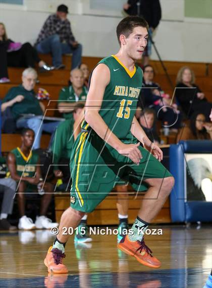Thumbnail 1 in Mira Costa vs. Santa Monica (El Segundo Tournament) photogallery.