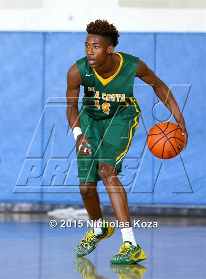 Thumbnail 1 in Mira Costa vs. Santa Monica (El Segundo Tournament) photogallery.