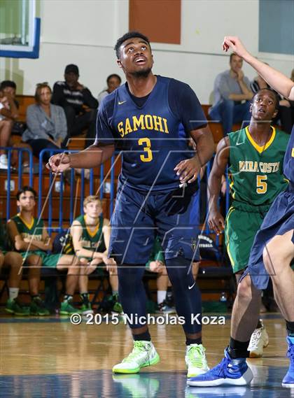 Thumbnail 1 in Mira Costa vs. Santa Monica (El Segundo Tournament) photogallery.