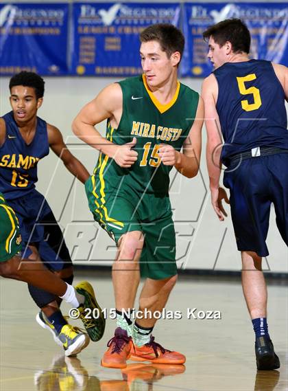 Thumbnail 2 in Mira Costa vs. Santa Monica (El Segundo Tournament) photogallery.