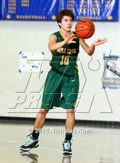 Thumbnail 2 in Mira Costa vs. Santa Monica (El Segundo Tournament) photogallery.