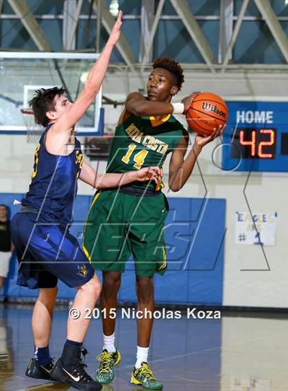 Thumbnail 2 in Mira Costa vs. Santa Monica (El Segundo Tournament) photogallery.