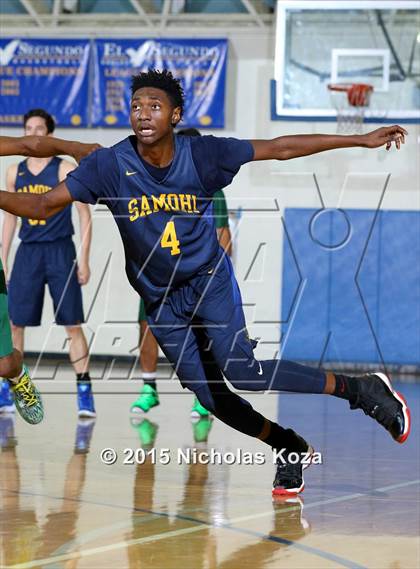 Thumbnail 2 in Mira Costa vs. Santa Monica (El Segundo Tournament) photogallery.