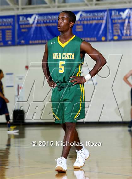 Thumbnail 2 in Mira Costa vs. Santa Monica (El Segundo Tournament) photogallery.
