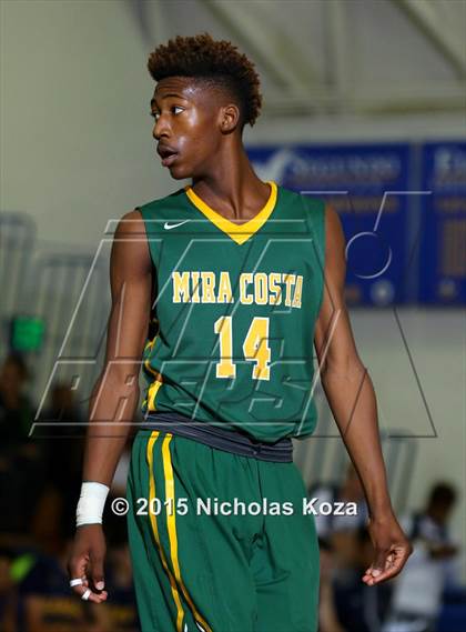 Thumbnail 2 in Mira Costa vs. Santa Monica (El Segundo Tournament) photogallery.