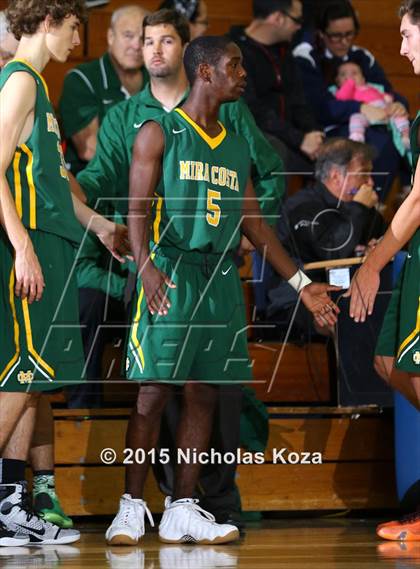Thumbnail 1 in Mira Costa vs. Santa Monica (El Segundo Tournament) photogallery.
