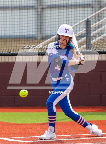Thumbnail 2 in Wylie vs Temple photogallery.