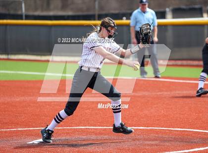 Thumbnail 1 in Wylie vs Temple photogallery.
