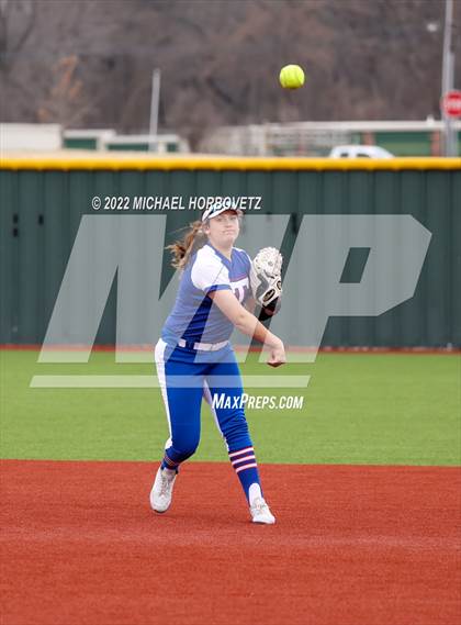 Thumbnail 2 in Wylie vs Temple photogallery.