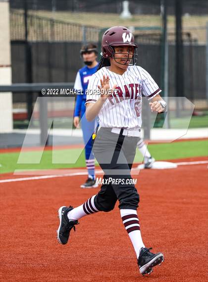 Thumbnail 2 in Wylie vs Temple photogallery.