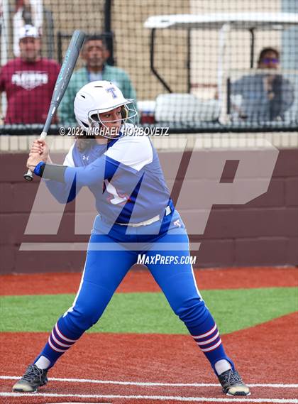 Thumbnail 2 in Wylie vs Temple photogallery.