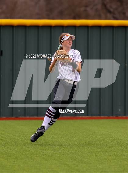 Thumbnail 2 in Wylie vs Temple photogallery.