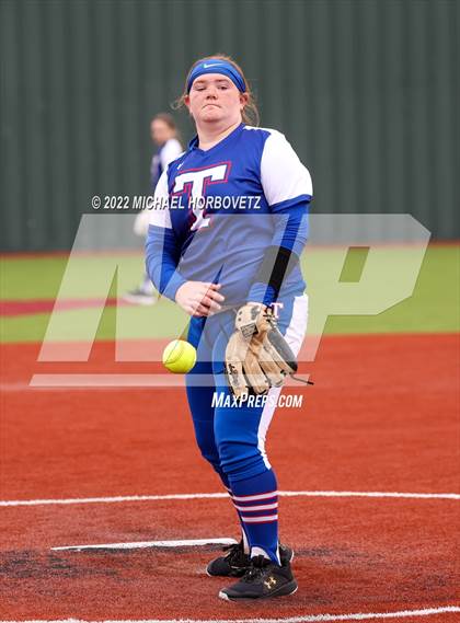 Thumbnail 3 in Wylie vs Temple photogallery.
