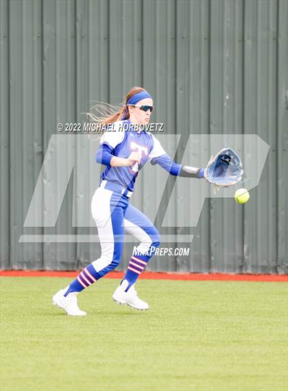 Thumbnail 3 in Wylie vs Temple photogallery.